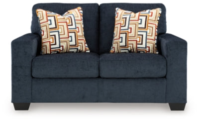Aviemore Loveseat - Maxx Save 