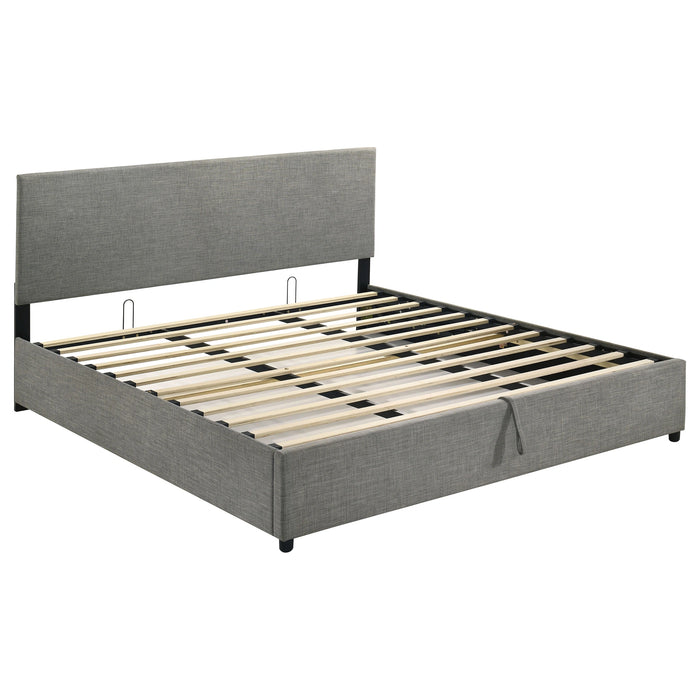 Reeves Queen Bed
