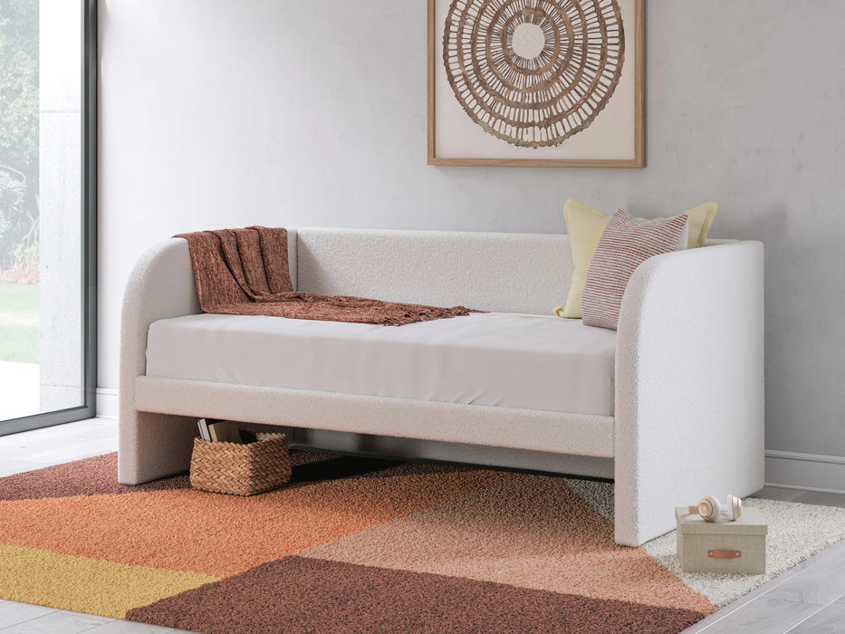 Arloster Upholstered Bed