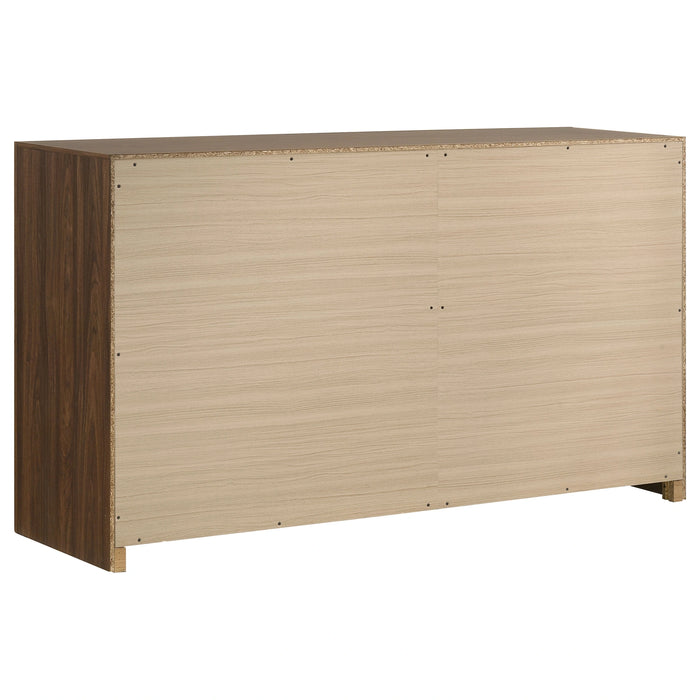 Etienne Dresser