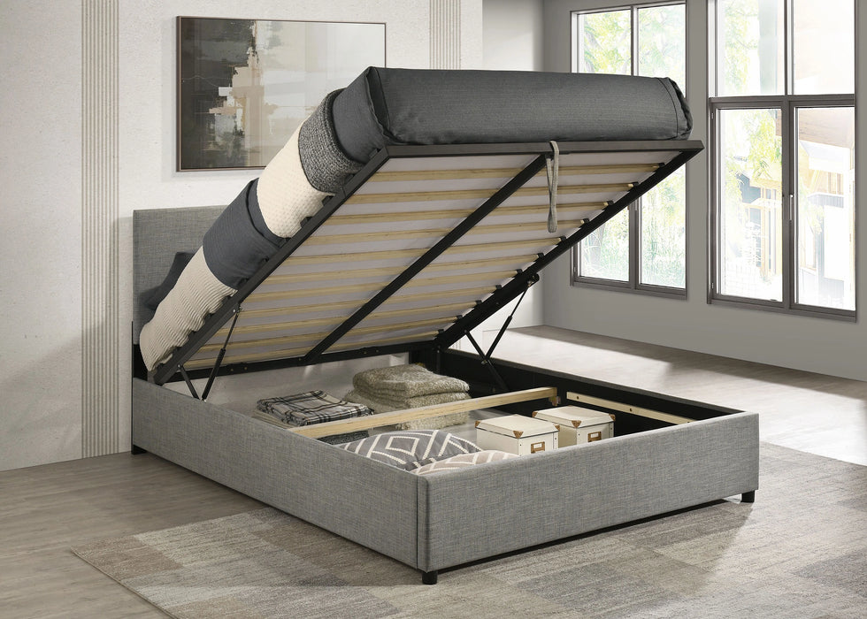 Reeves Queen Bed