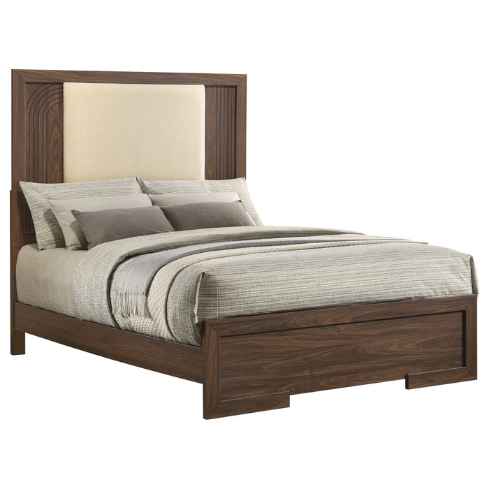 Etienne Queen Bed