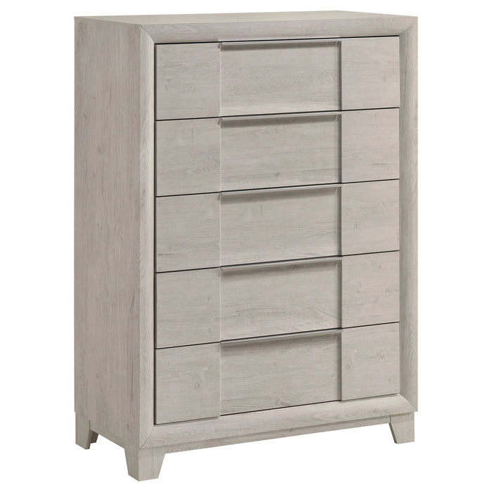 Farre Chest