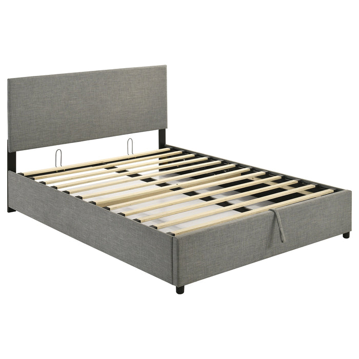 Reeves Queen Bed