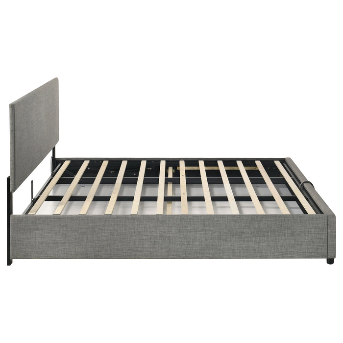 Reeves Queen Bed