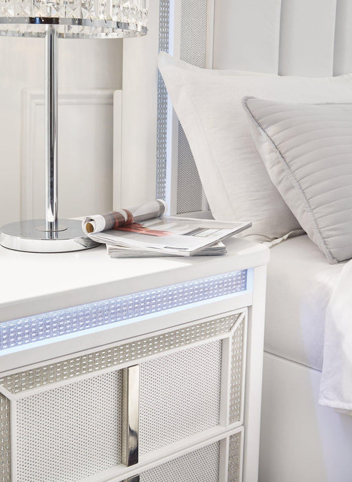 Chalanna Bedroom Set - Maxx Save 