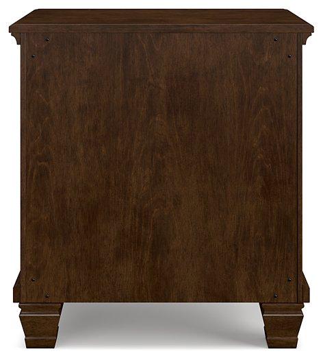 Danabrin Nightstand - Maxx Save 