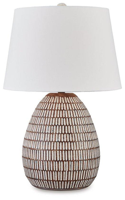 Darrich Table Lamp - Maxx Save 