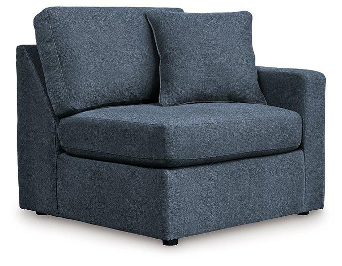 Modmax Sectional with Audio System - Maxx Save 