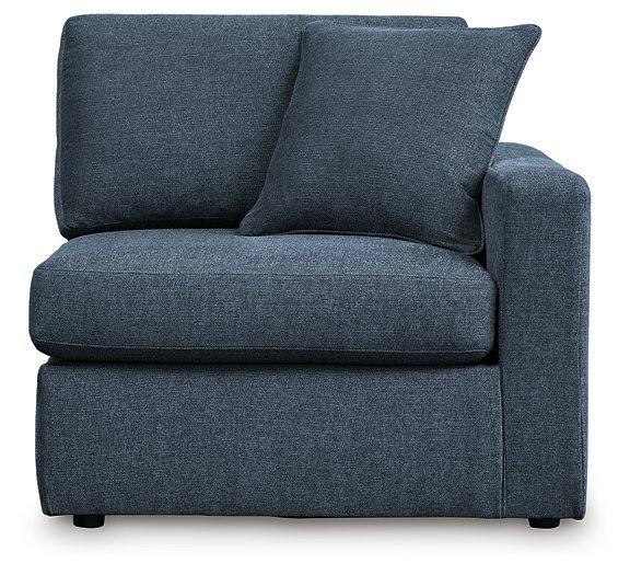 Modmax Sectional with Audio System - Maxx Save 