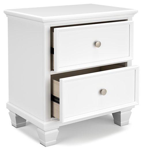 Fortman Nightstand - Maxx Save 