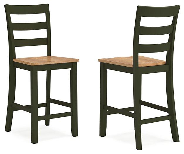 Gesthaven Dining Set - Maxx Save 