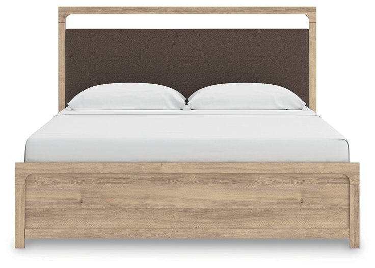 Kinlanni Upholstered Bed - Maxx Save 