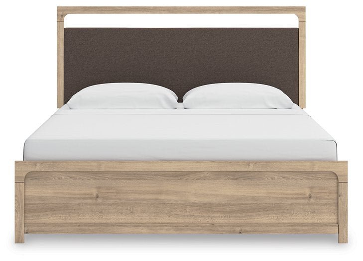 Kinlanni Upholstered Bed - Maxx Save 