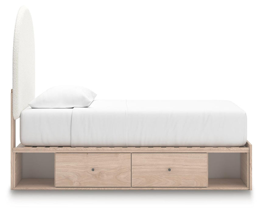 Arloster Upholstered Bed
