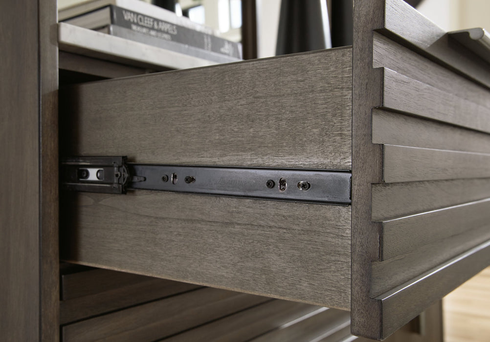 Arkenton Dresser and Mirror - Maxx Save 
