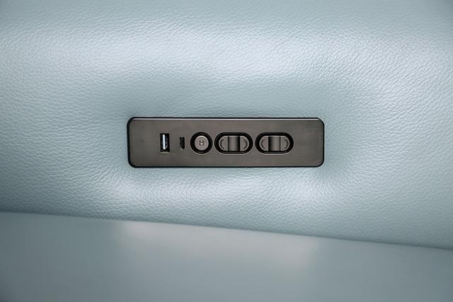 Phineas Power Loveseat