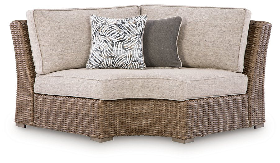 Laguna Heights Outdoor Sectional - Maxx Save 