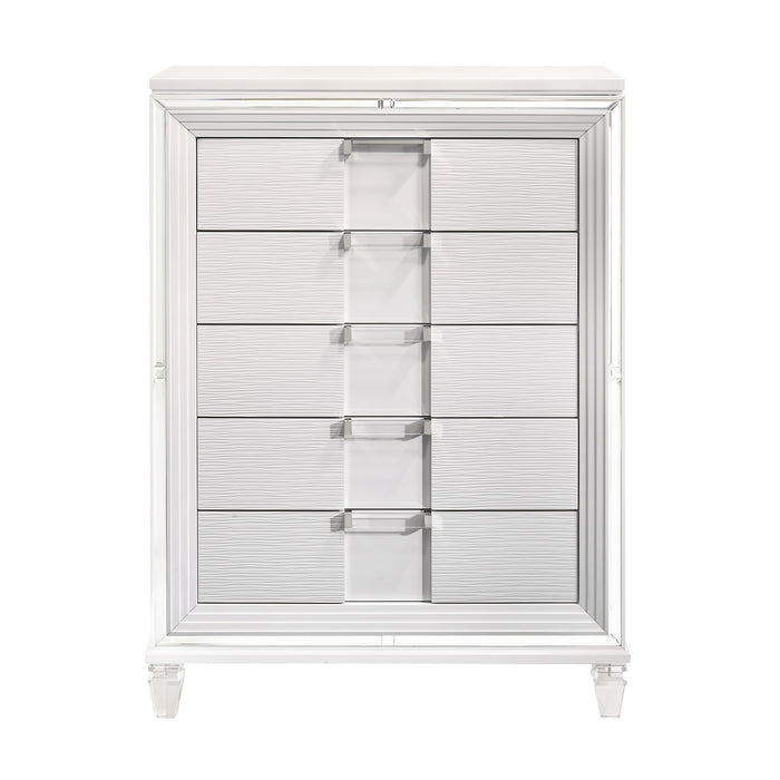 Twenty Nine Chest White