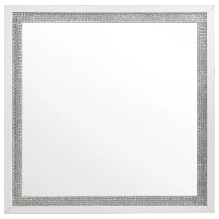Viana Mirror