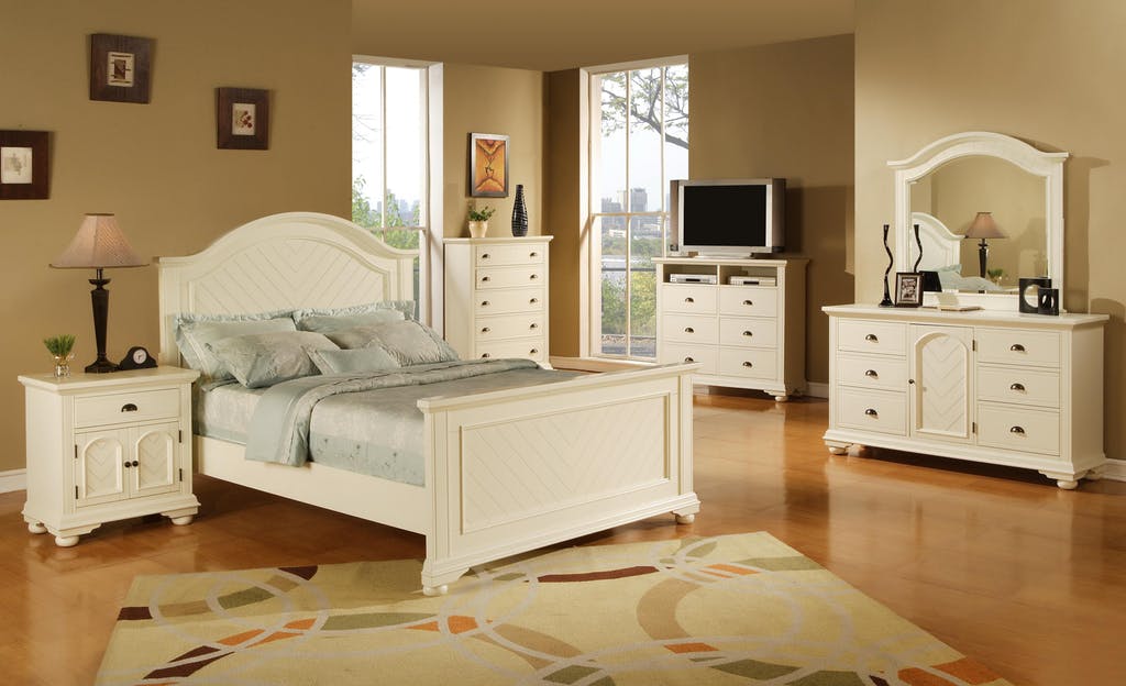Elements International Brook White Full Panel Bed in Lacquer White