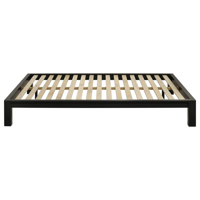 Gislen Queen Bed