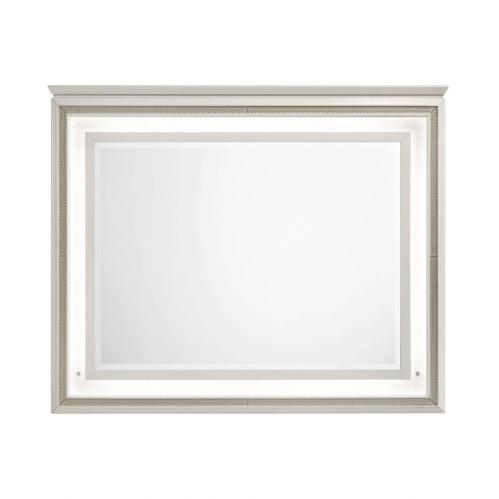 Audra Mirror