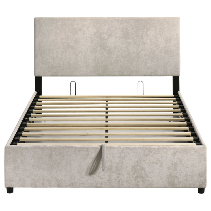 Reeves Queen Bed