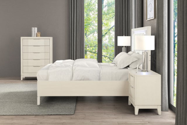 Isadore E.King & Queen Bed - Maxx Save 